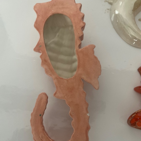 4 VINTAGE WALL PLAQUES SEAHORSE & DOLPHIN FISH MCM - Picture 3 of 9